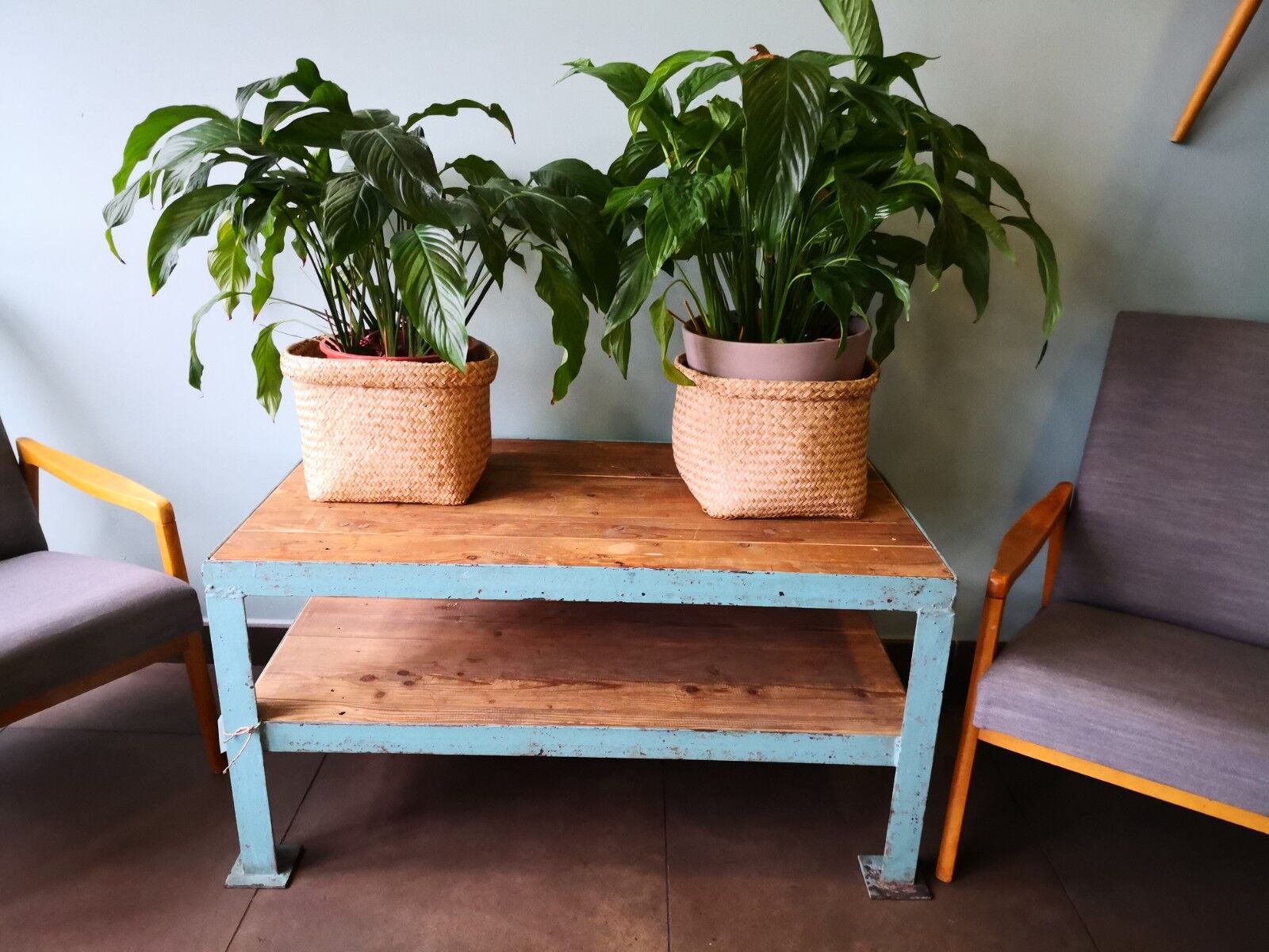 Table basse vintage, déco loft ou industrielle, bois et métal