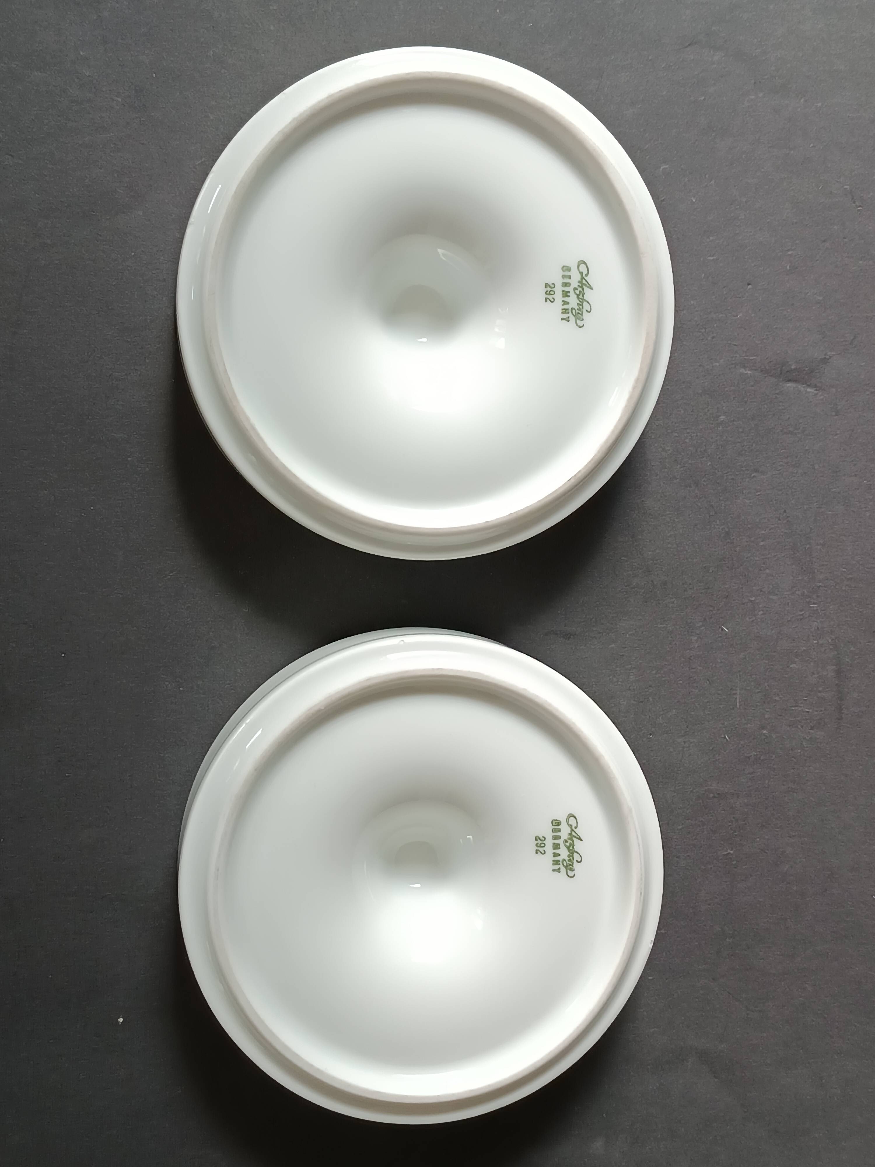 Two white porcelain ashtrays by Arzberg by Jean Luce 1960.