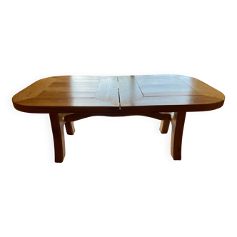 Extendable table in solid oak