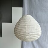 Suspension in rattan and natural japanese linen in the shape of a drop