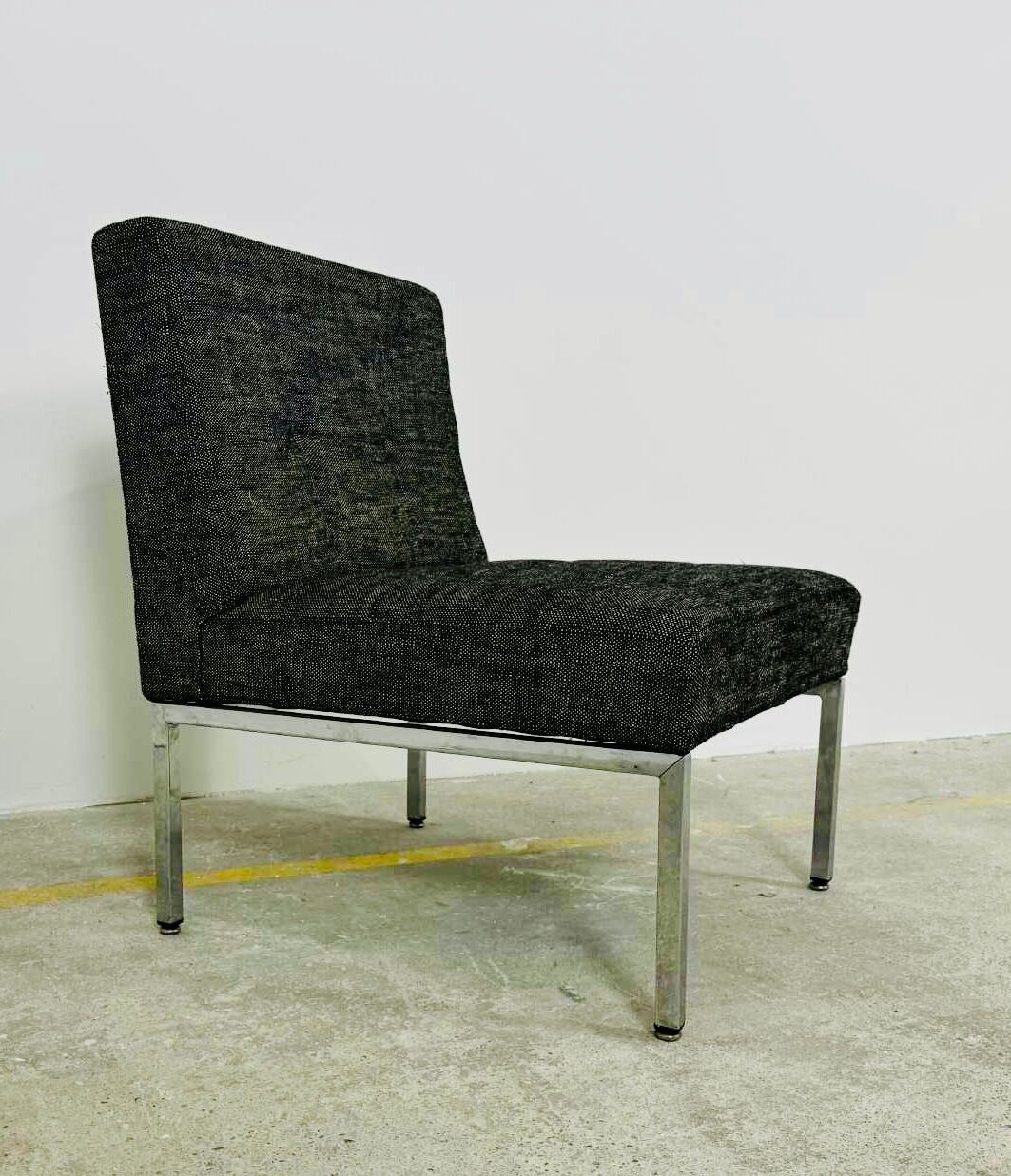 Lounge chair by Florence Knoll