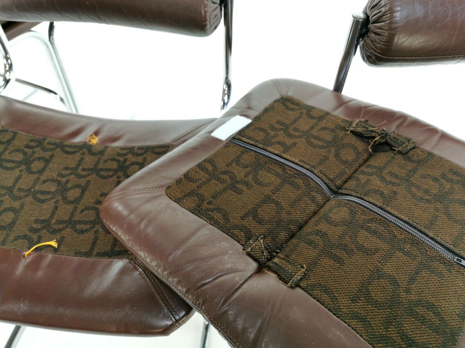 Ensemble de trois chaises Pieff Eleganza par Tim Bates Mid Century 1960s