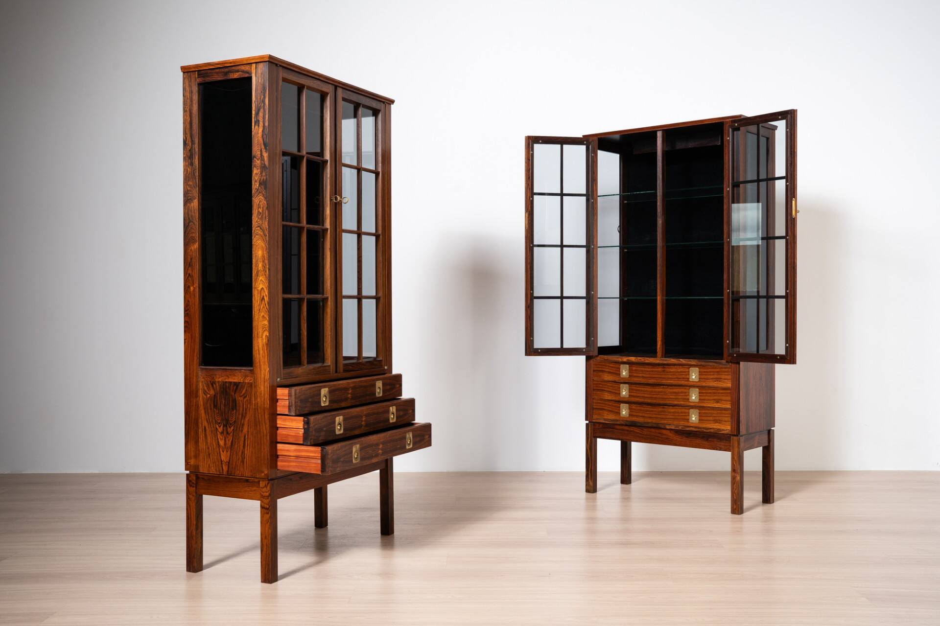 Pair of Vintage Display Cabinets by Bruksbo, Norway, 1960s