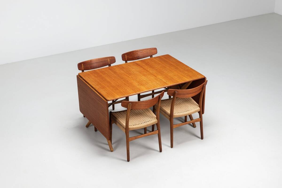Hans Wegner model AT-309 dining table in teak Andreas Tuck Denmark 1952