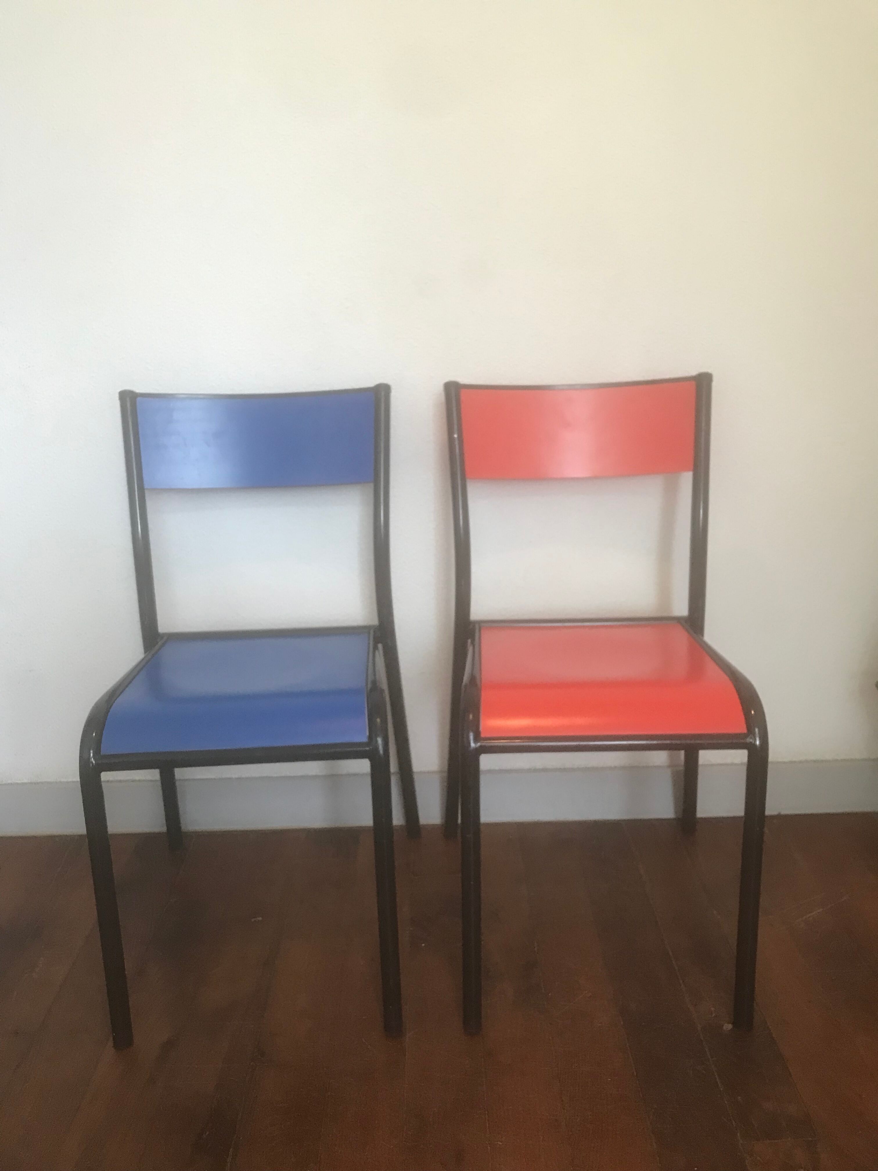 Paire de chaises d’école Mullca 510 vintage