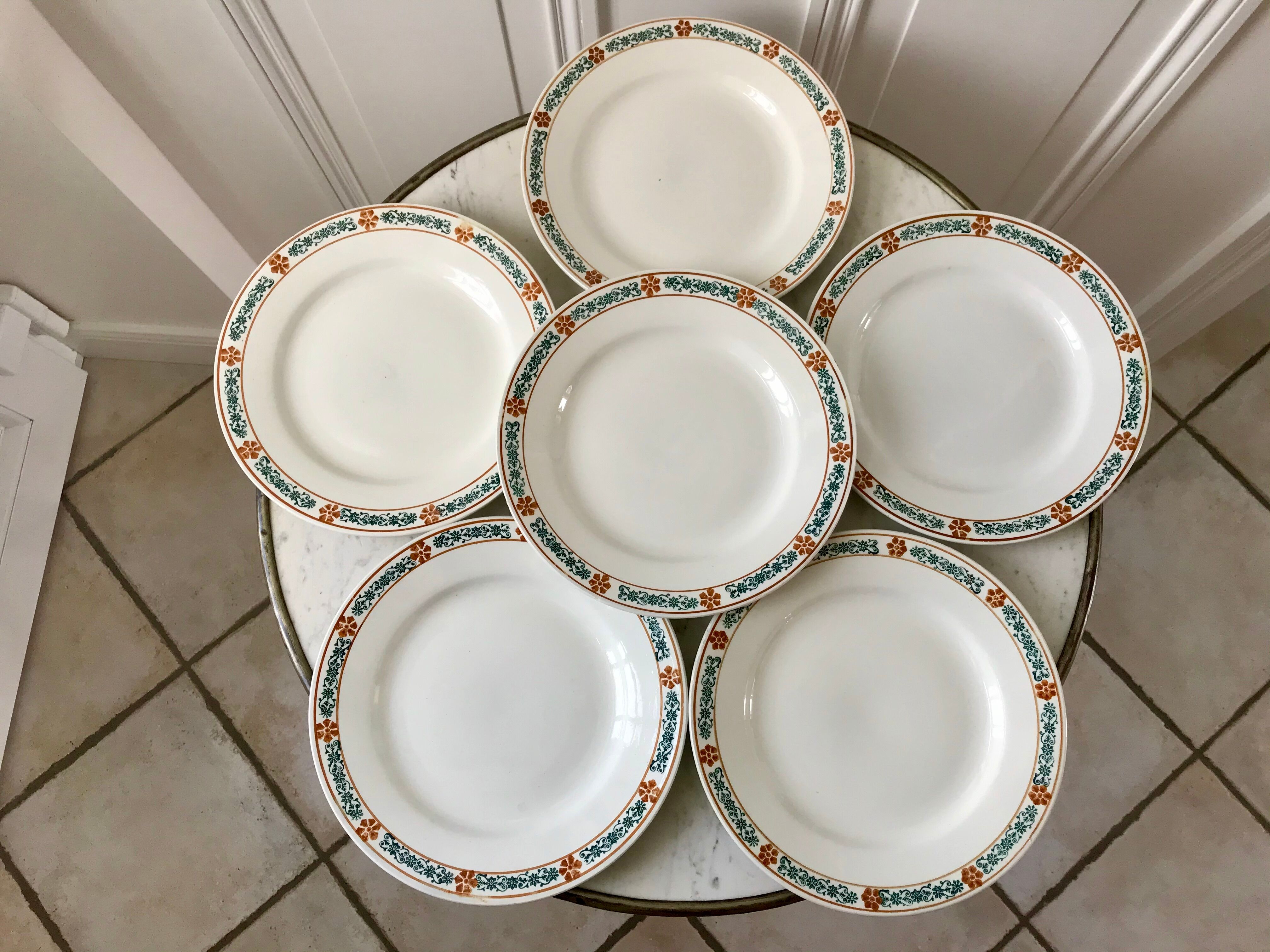 set of 6 flat plates Terre de Fer St Amand model "Molière" XXth