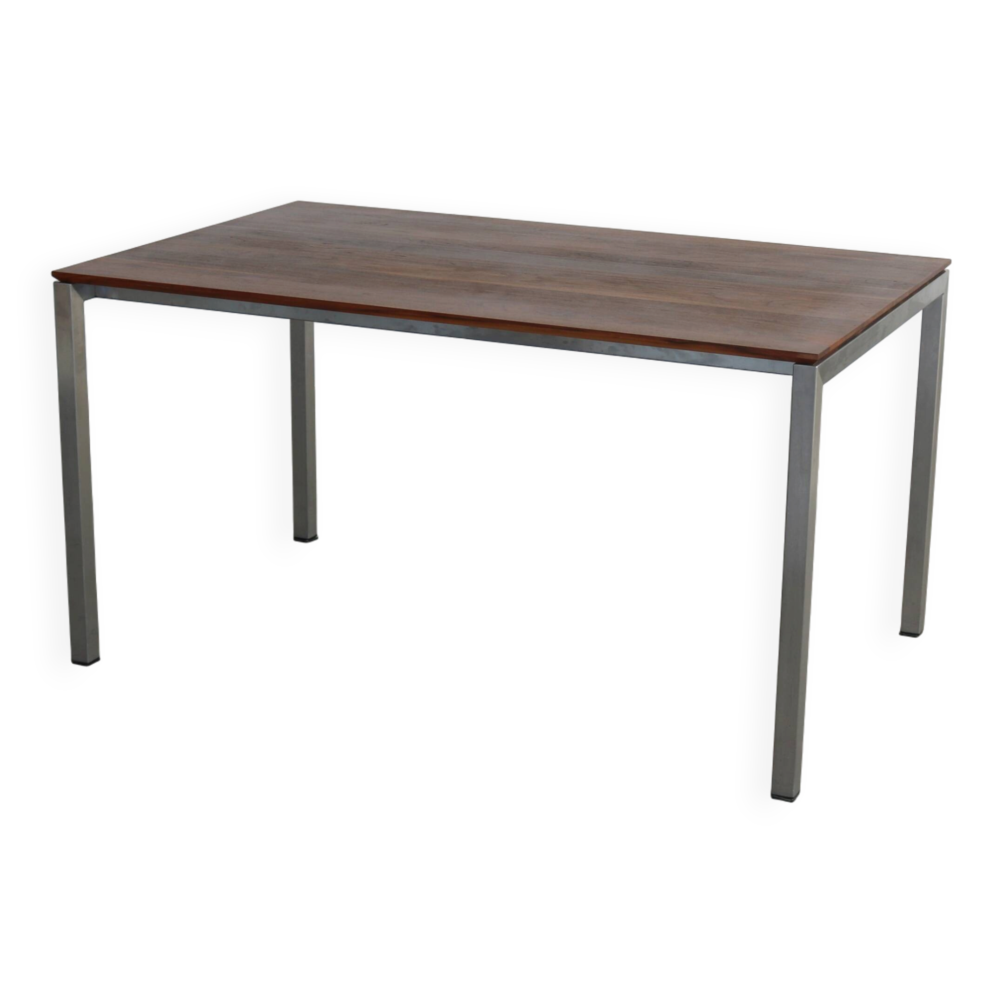 Bert Plantagie design table | dining table | walnut