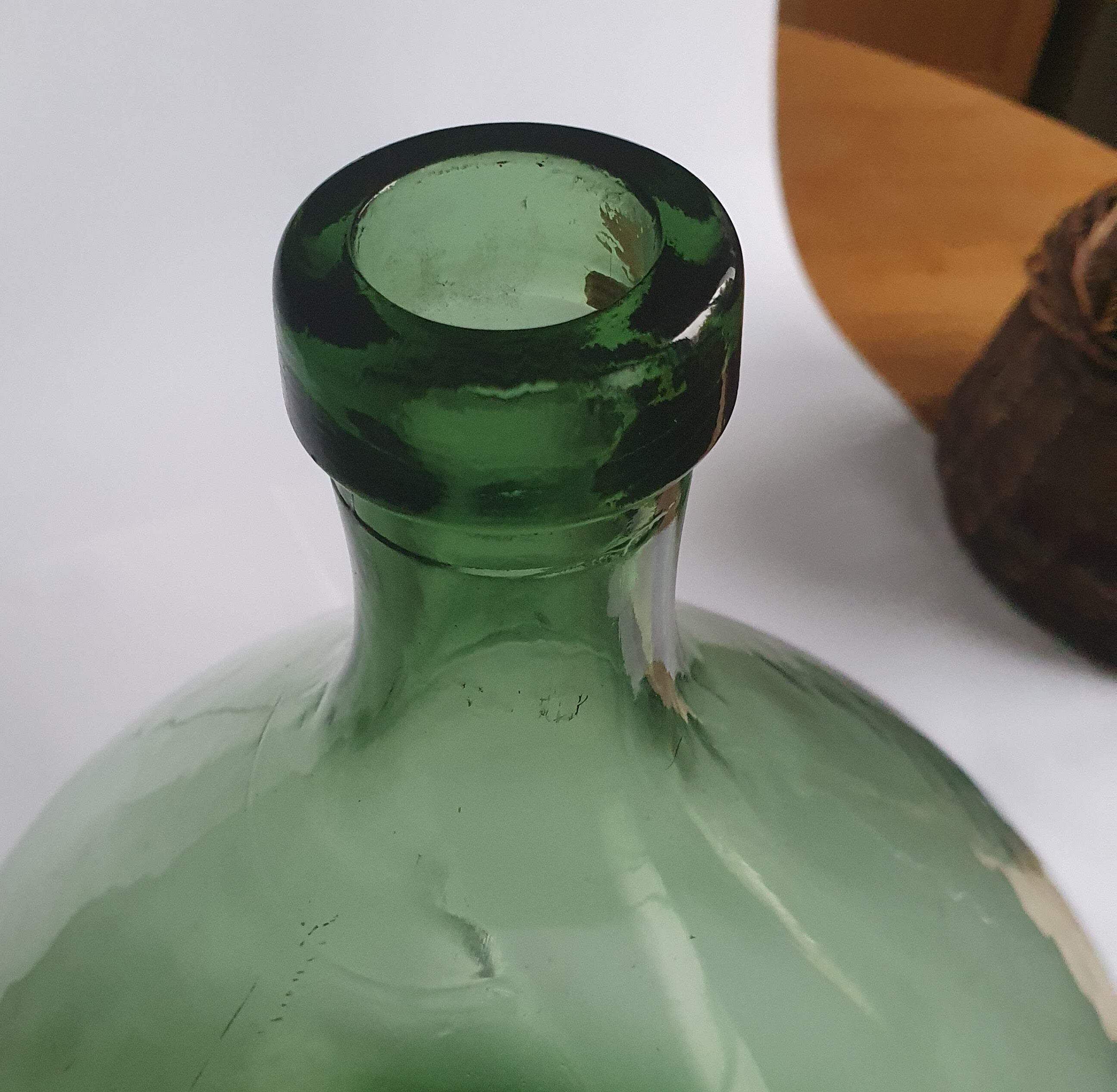 Green demijohn 15L