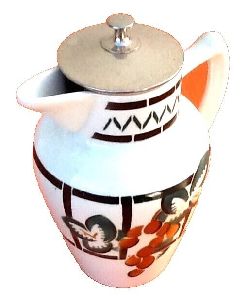 Art Deco 1930s Teapot / Tea Maker with Metal Infuser