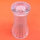 Vase en verre moulé transparent à décor de facettes, années 1950
