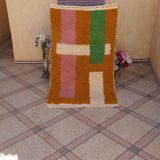 Traditional handmade Berber rug, size 150 x 250 cm