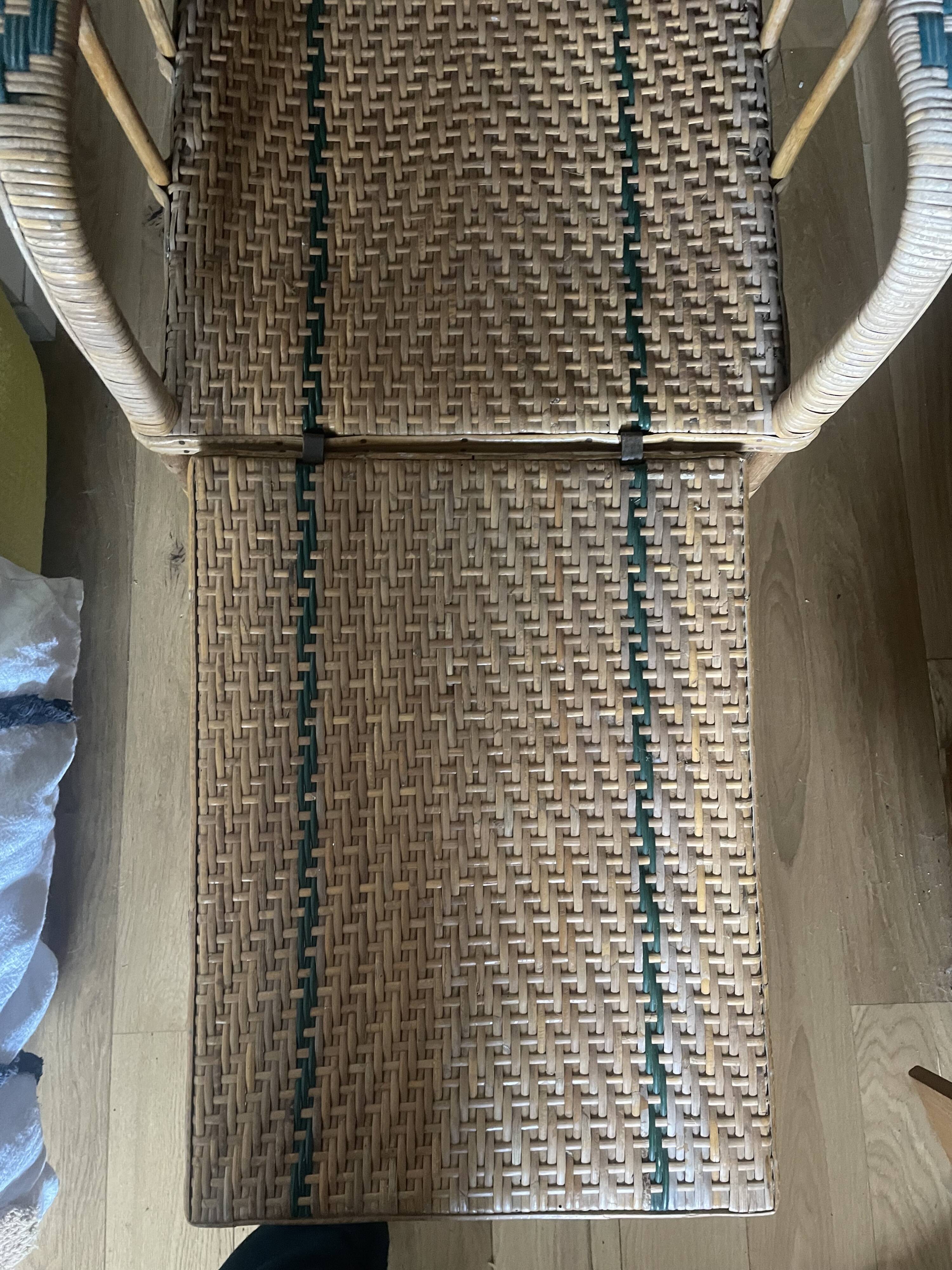 Early 20th century wicker chaise longue