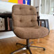 Fauteuil édition Comforto dans le goût de Charles Pollock