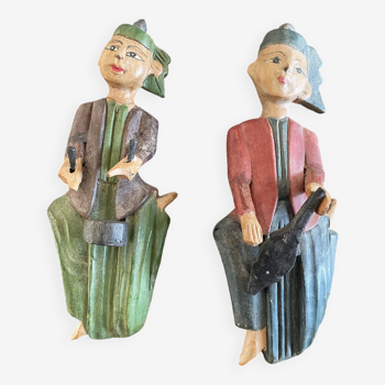 Polychrome wooden statuettes musicians from Asia