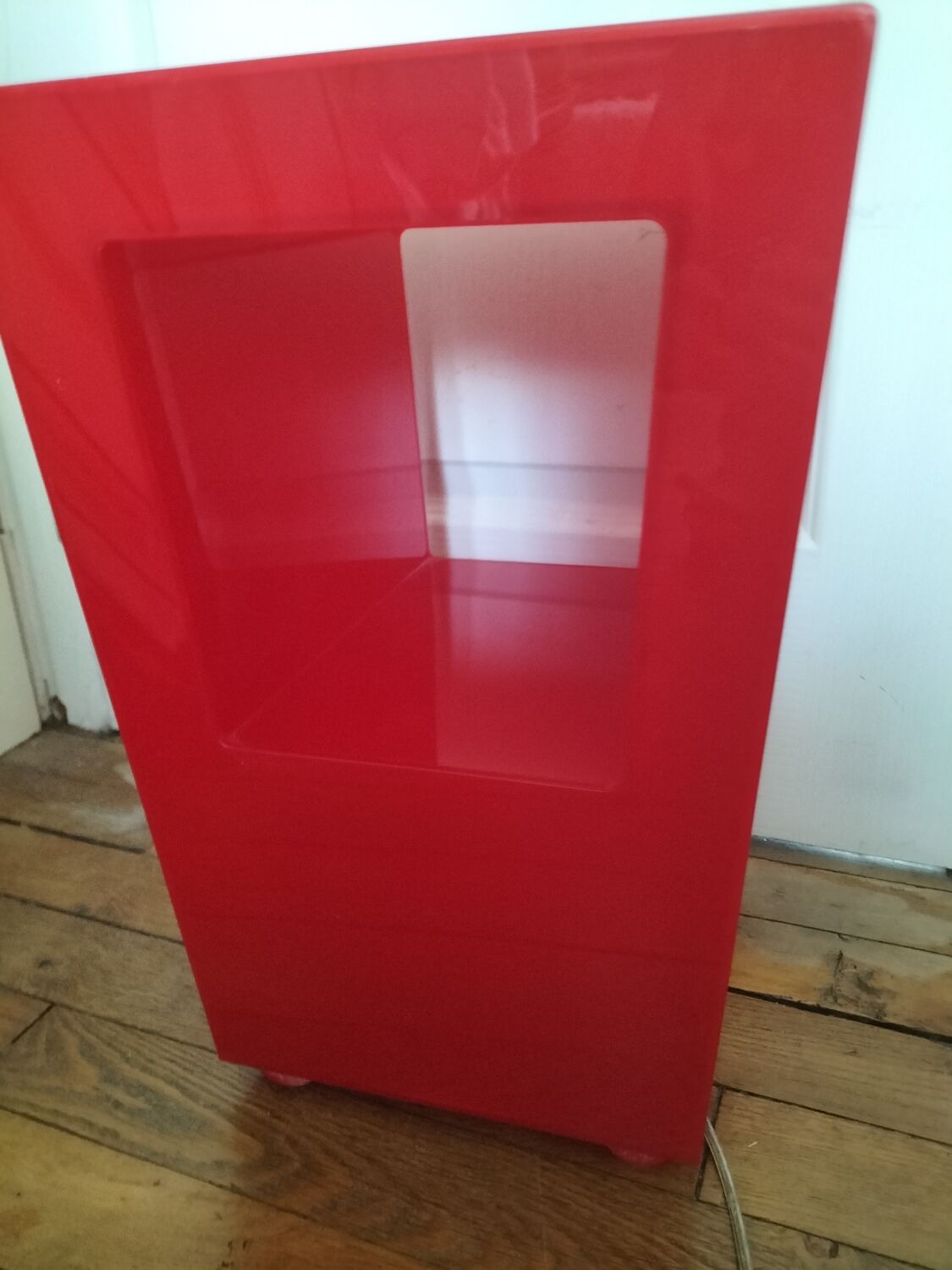 Table d'appoint ou de chevet lumineuse plexiglas