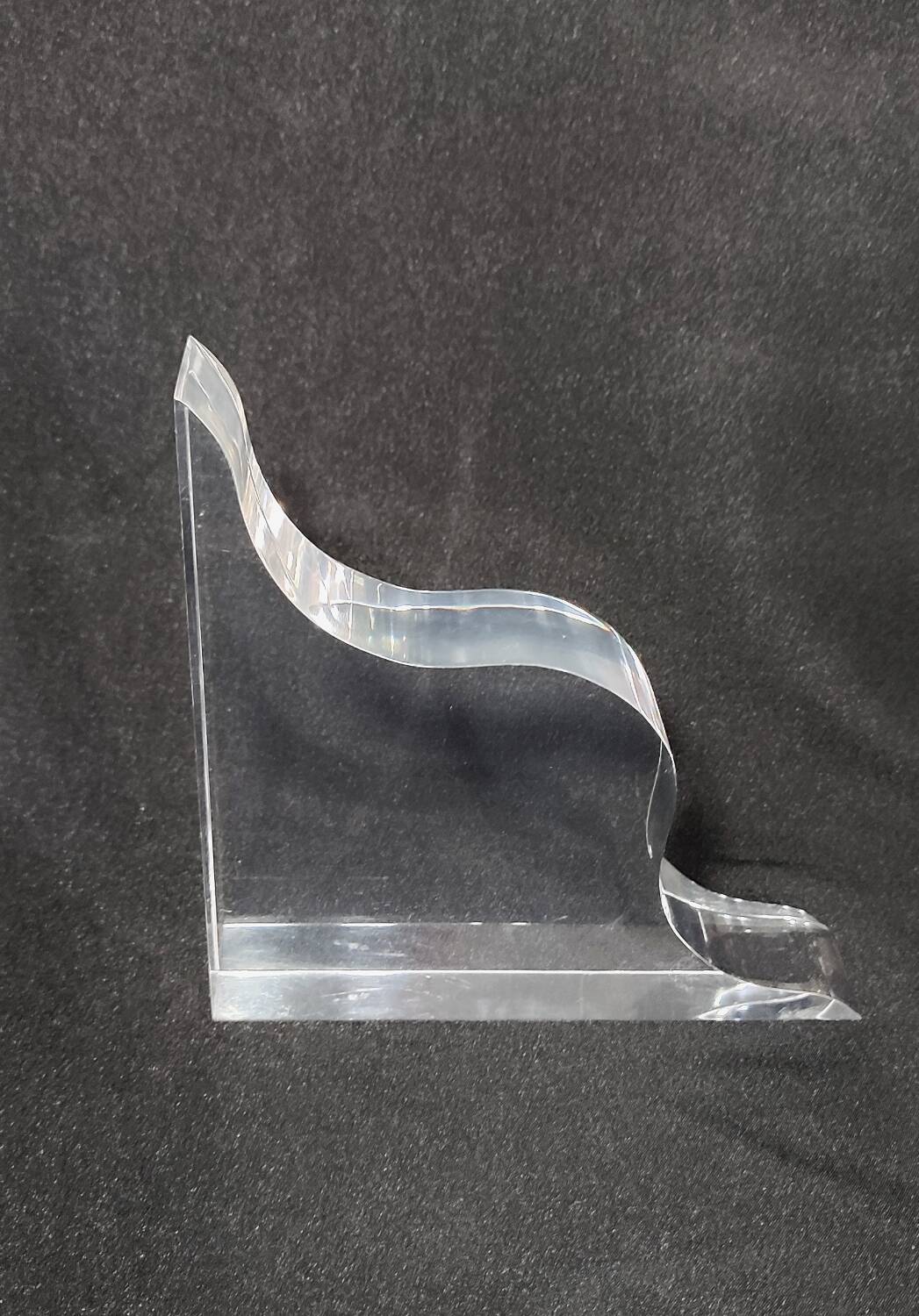 Serre-livres en méthacrylate. Espagne, années 1990.