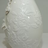 Slush porcelain vase / vintage