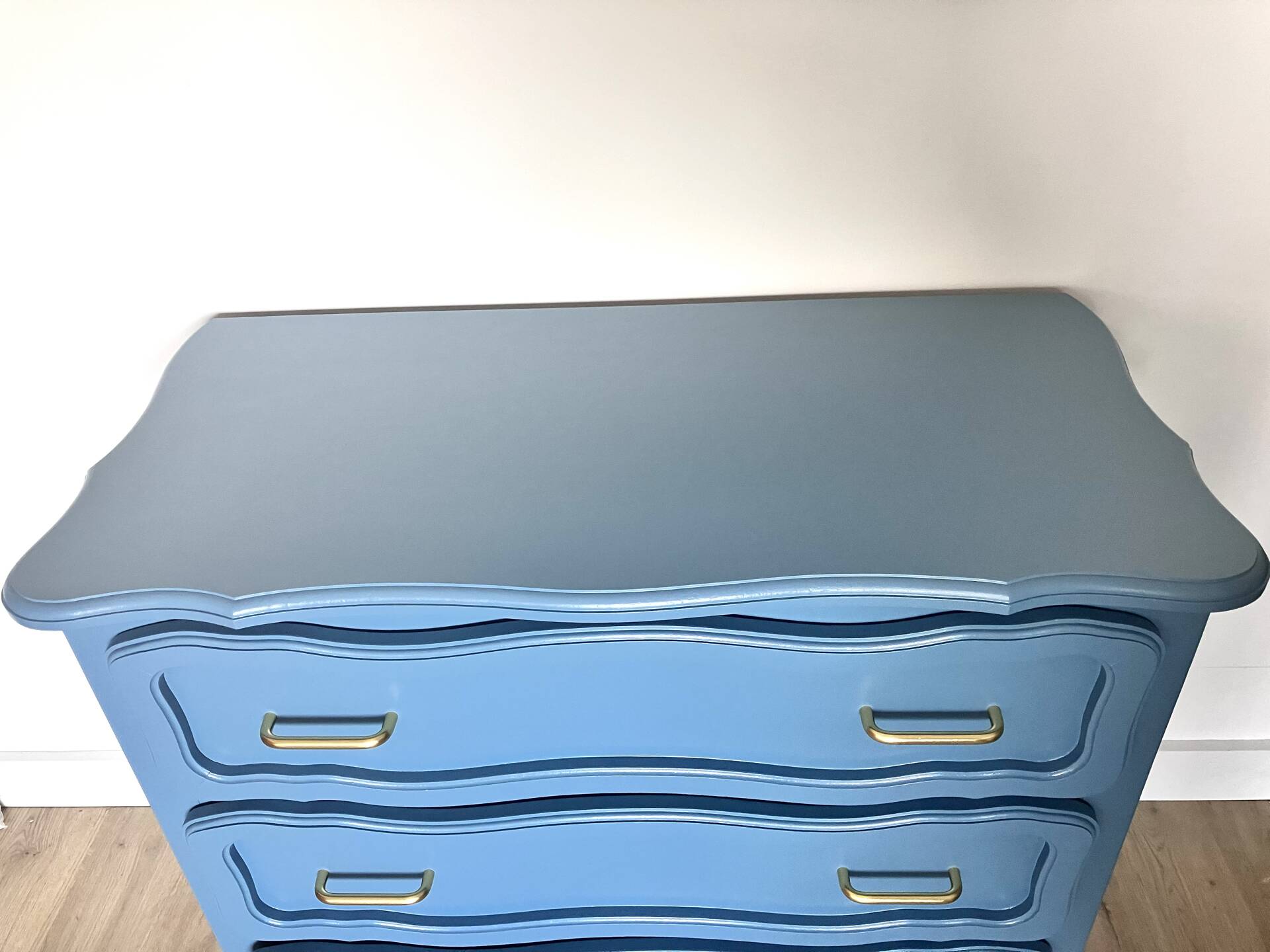 Organic blue chest of drawers