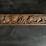 Haute époque wall frieze in carved walnut wood, 16th century