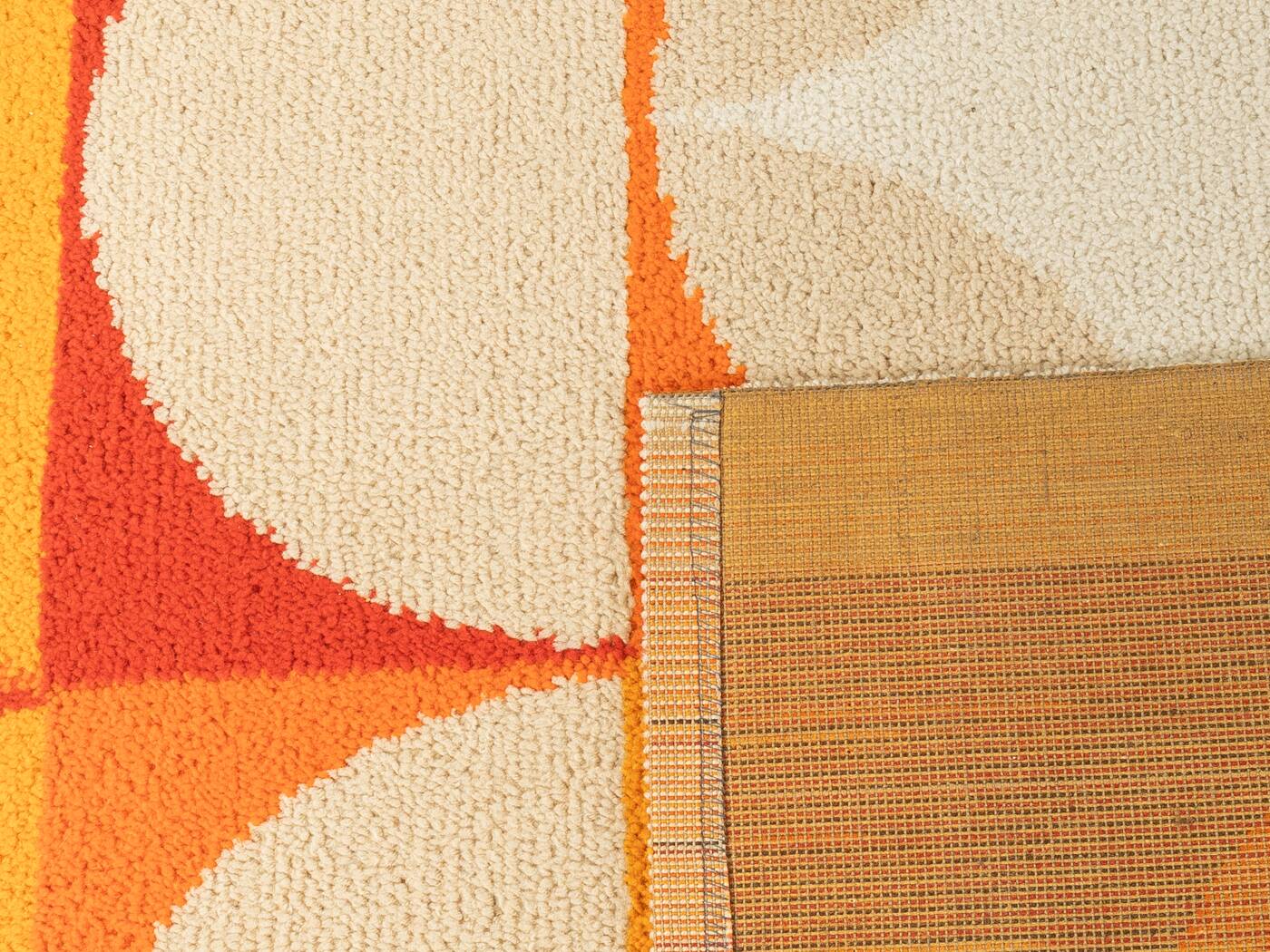 1970s Space Age rug, 200 x 291, vintage