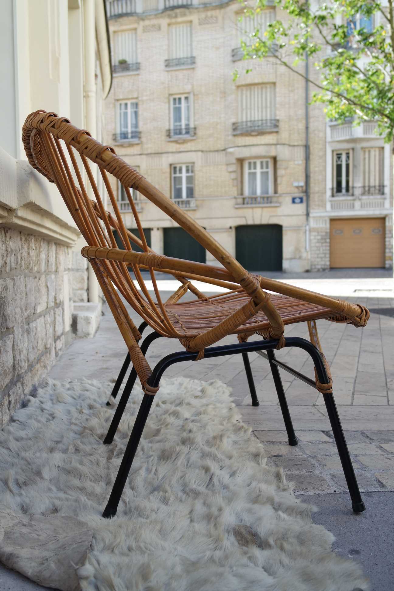 Rattan bench feet metal