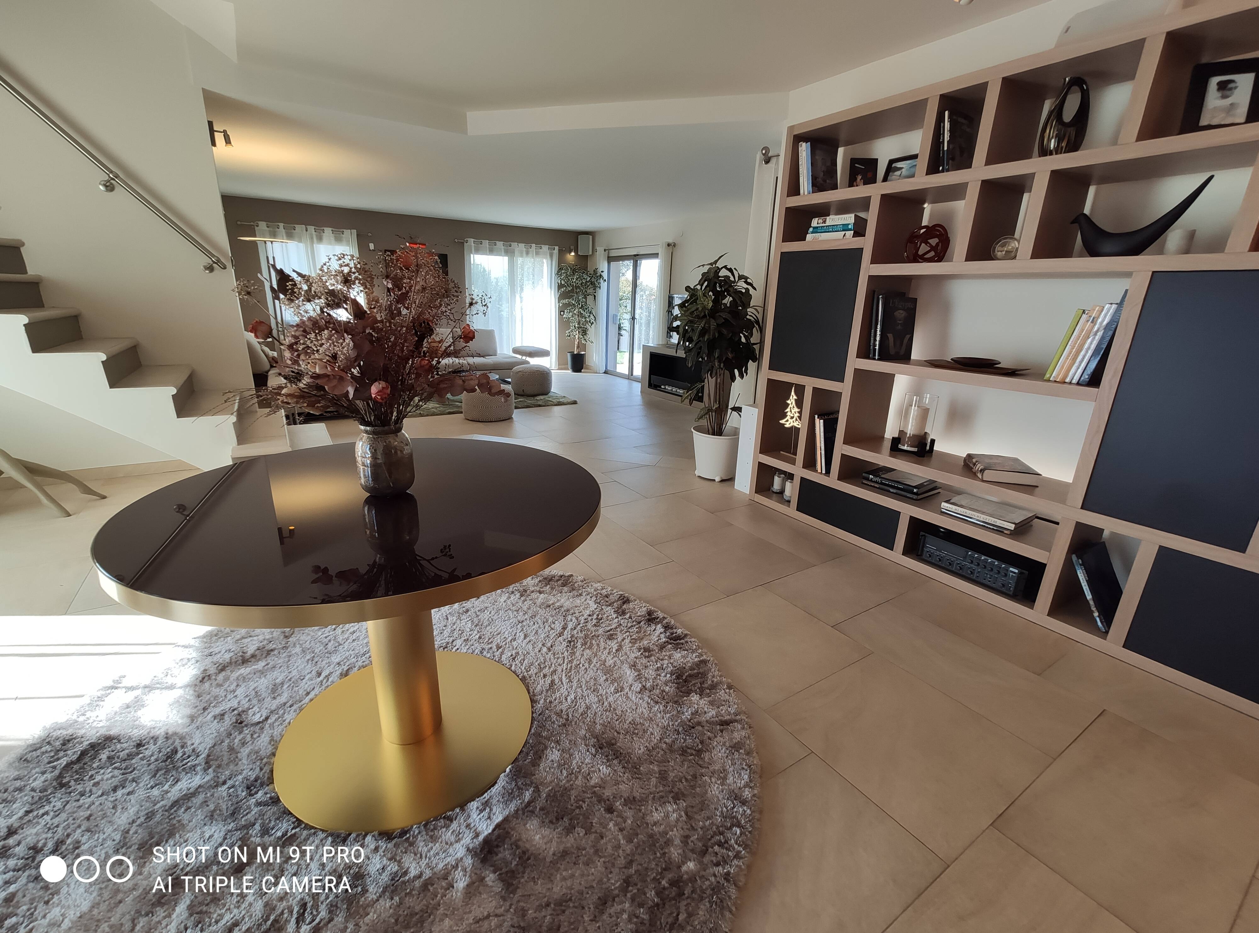 Gubi round table, glass and steel