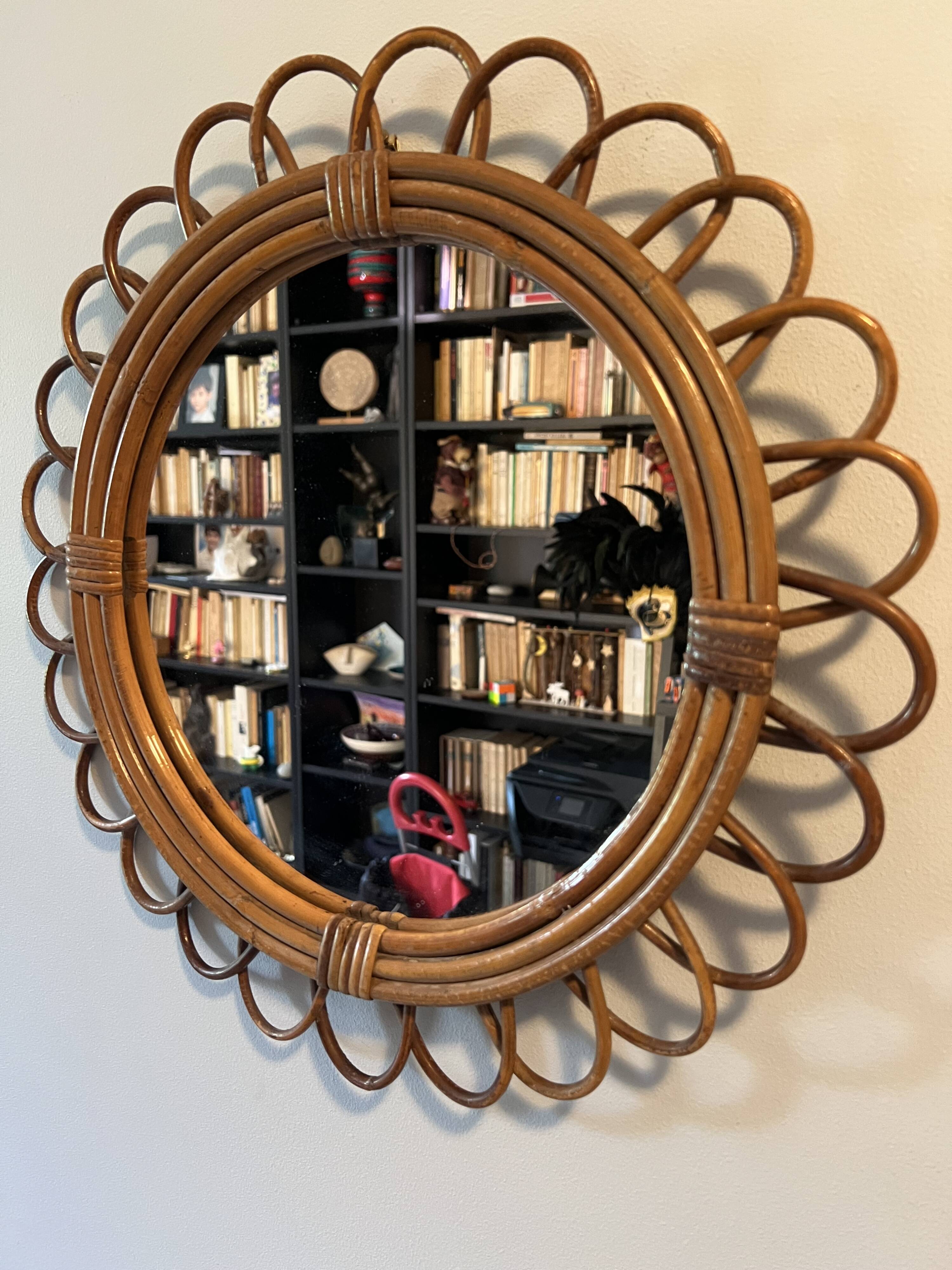 Vintage rattan sun mirror – large model 50 cm
