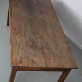 Table de salle à manger de ferme rustique française du 19ème siècle en chêne antique