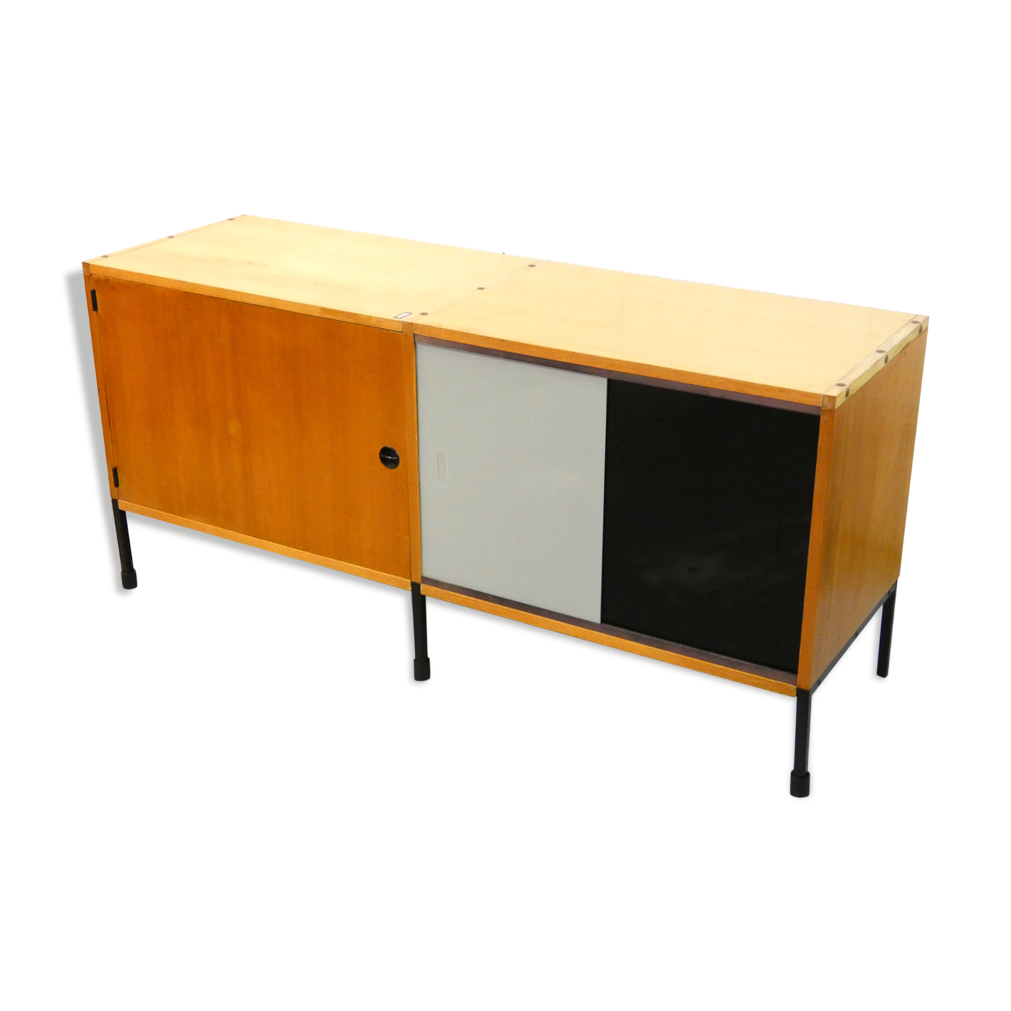 ARP sideboard edited by Minvielle