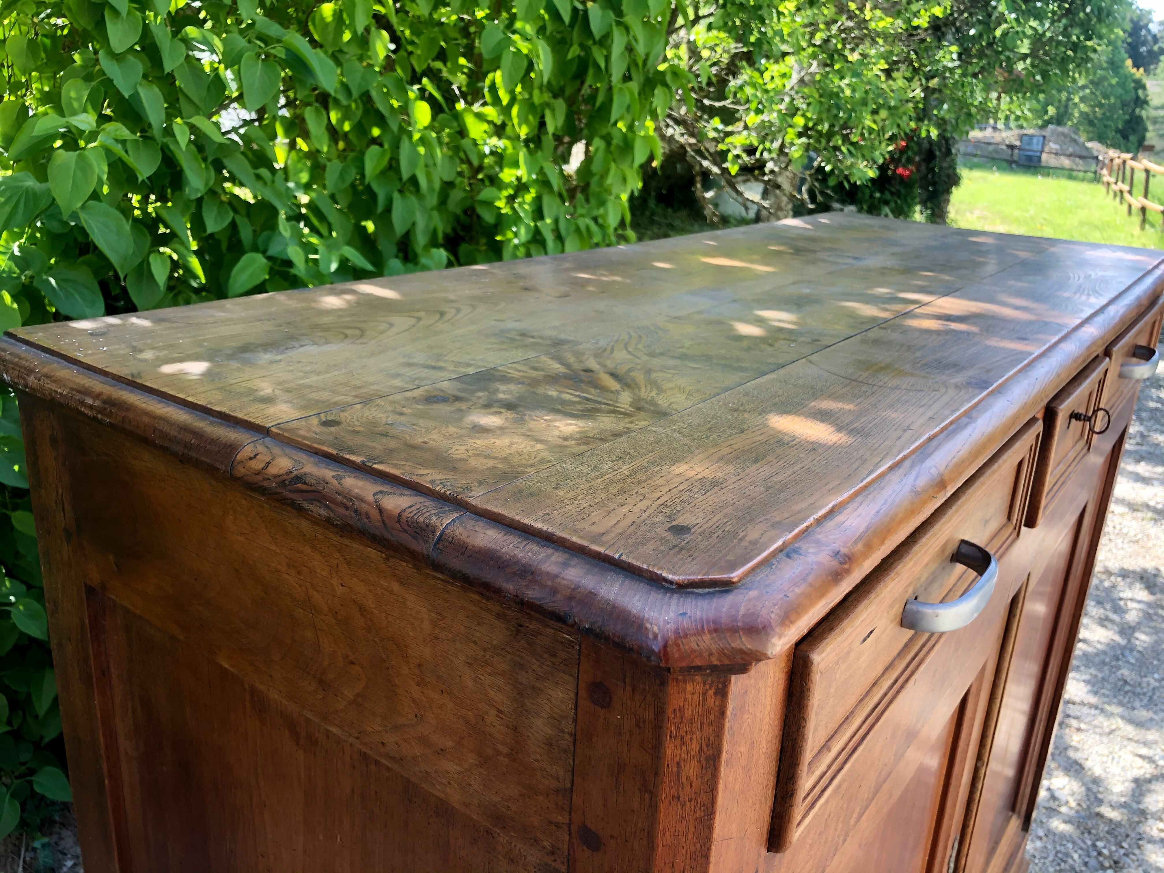 Buffet Louis Philippe