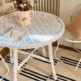 Rattan table