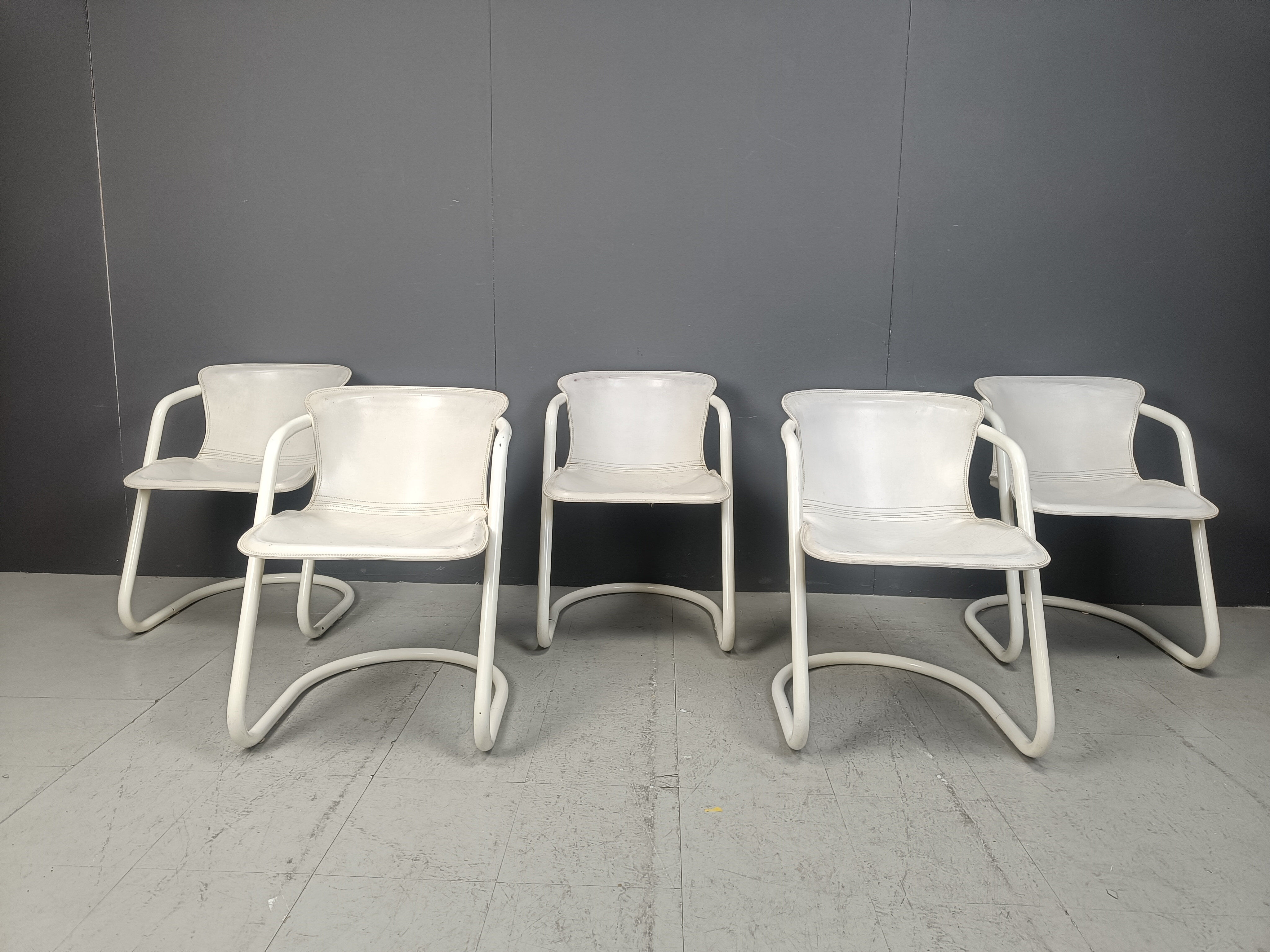 Vintage dining chairs by Metaform, set of 5 - 1970s