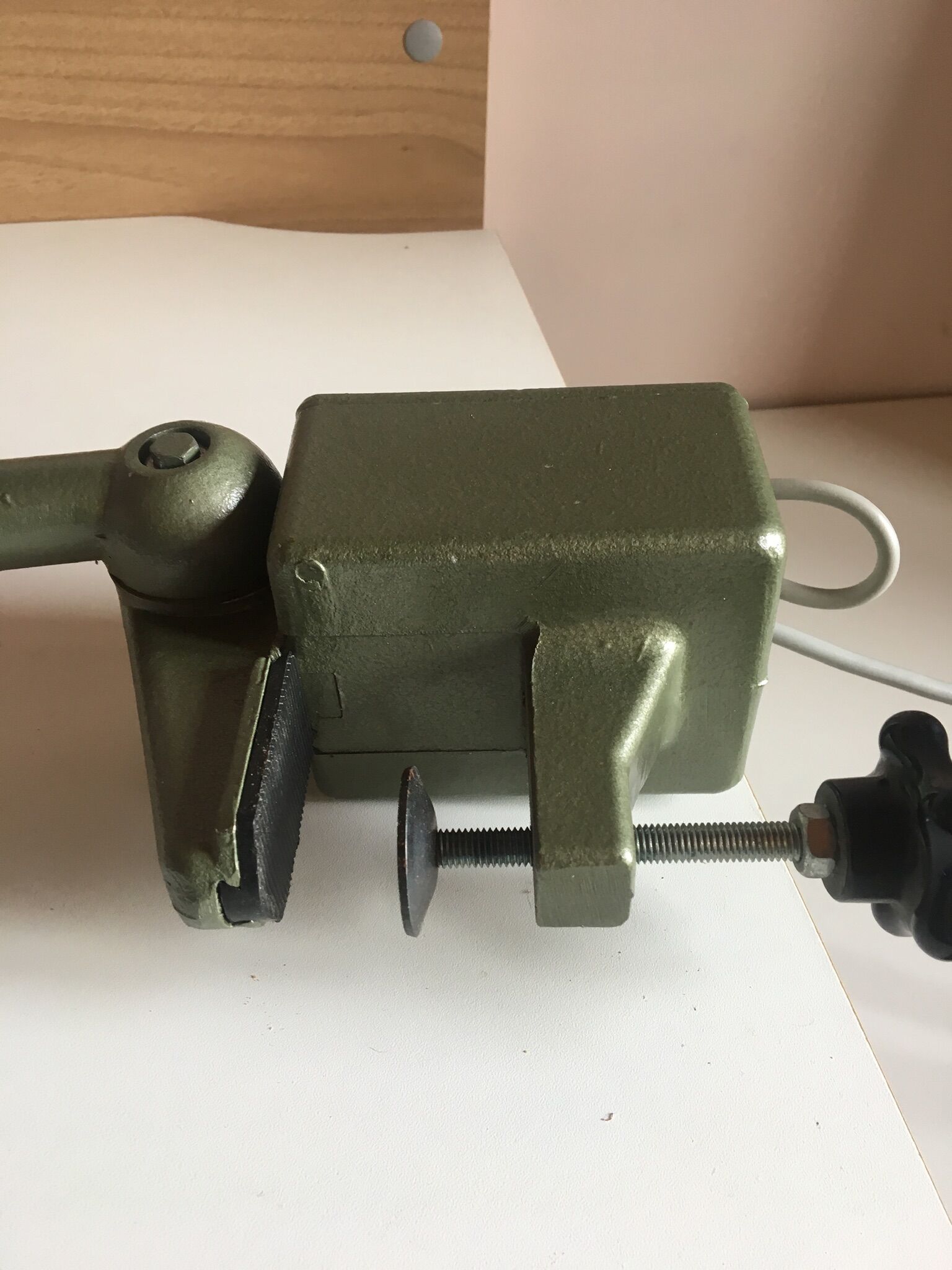 Lampe articulée d’atelier Lumina breveté années 1950/1960