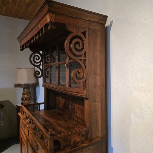 Vaisselier ancien