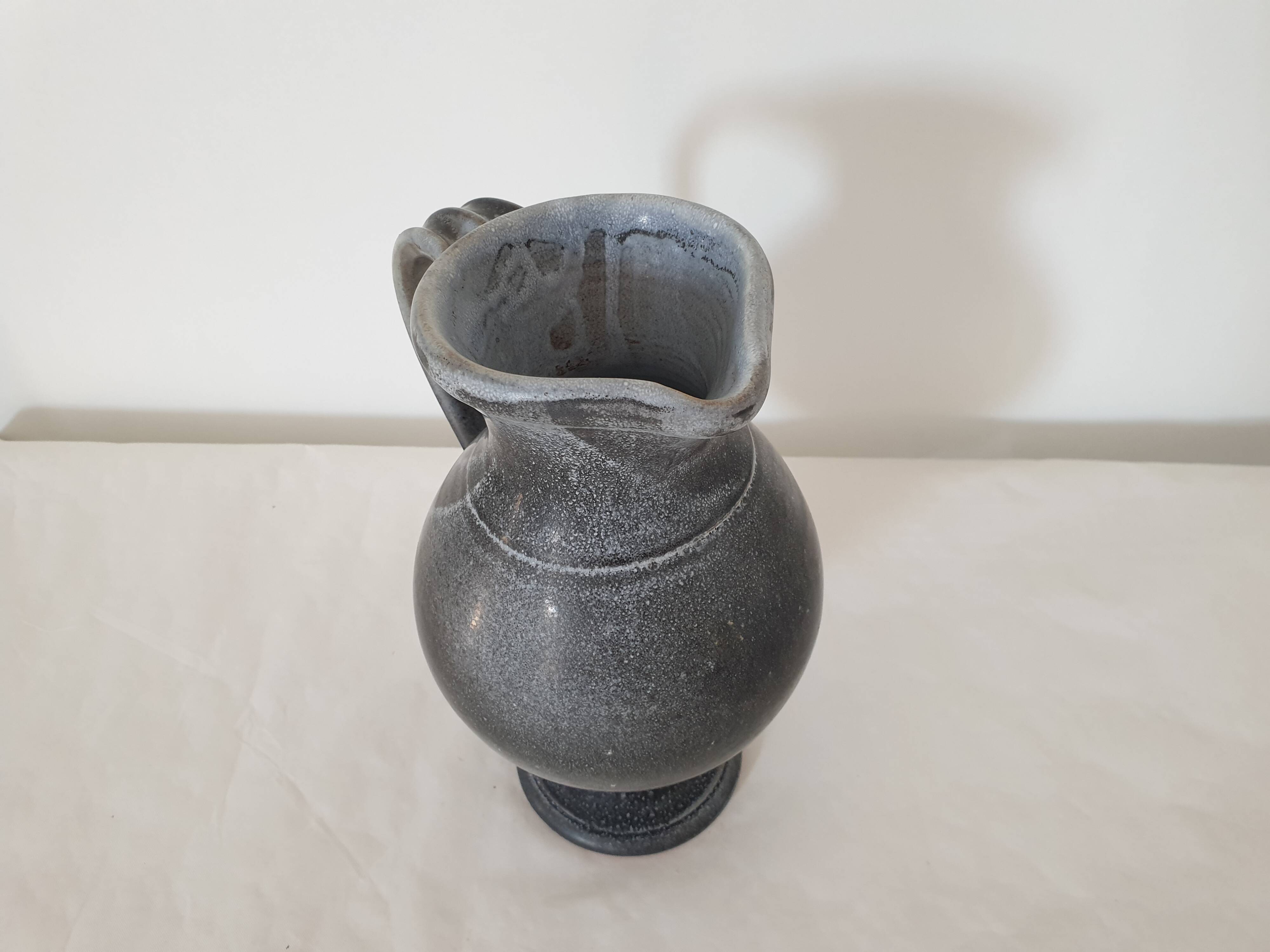 Grey/Black ceramic pitcher signed TL Corti - height 25cm