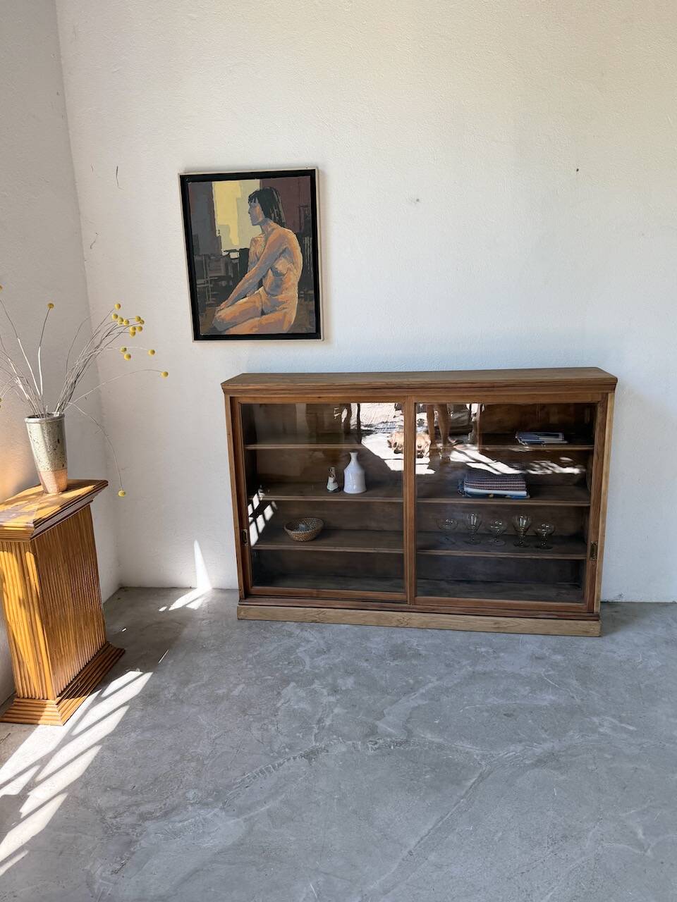 Enfilade vitrée en chêne, années 50