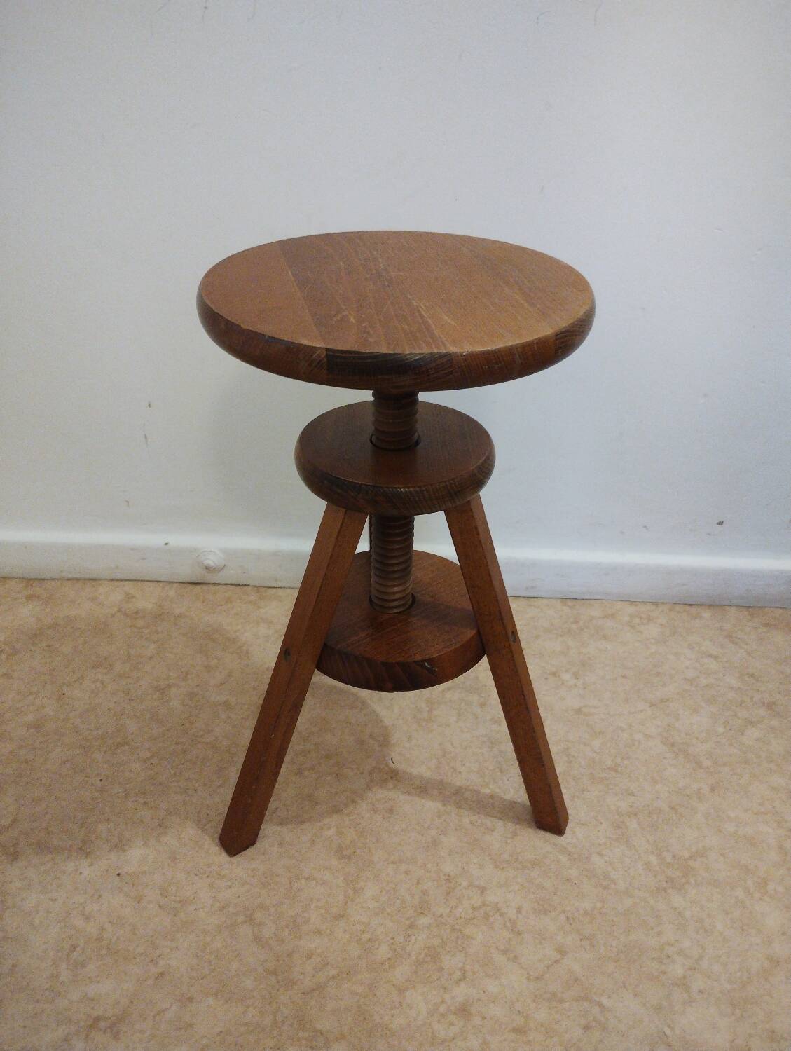 Wooden screw stool
