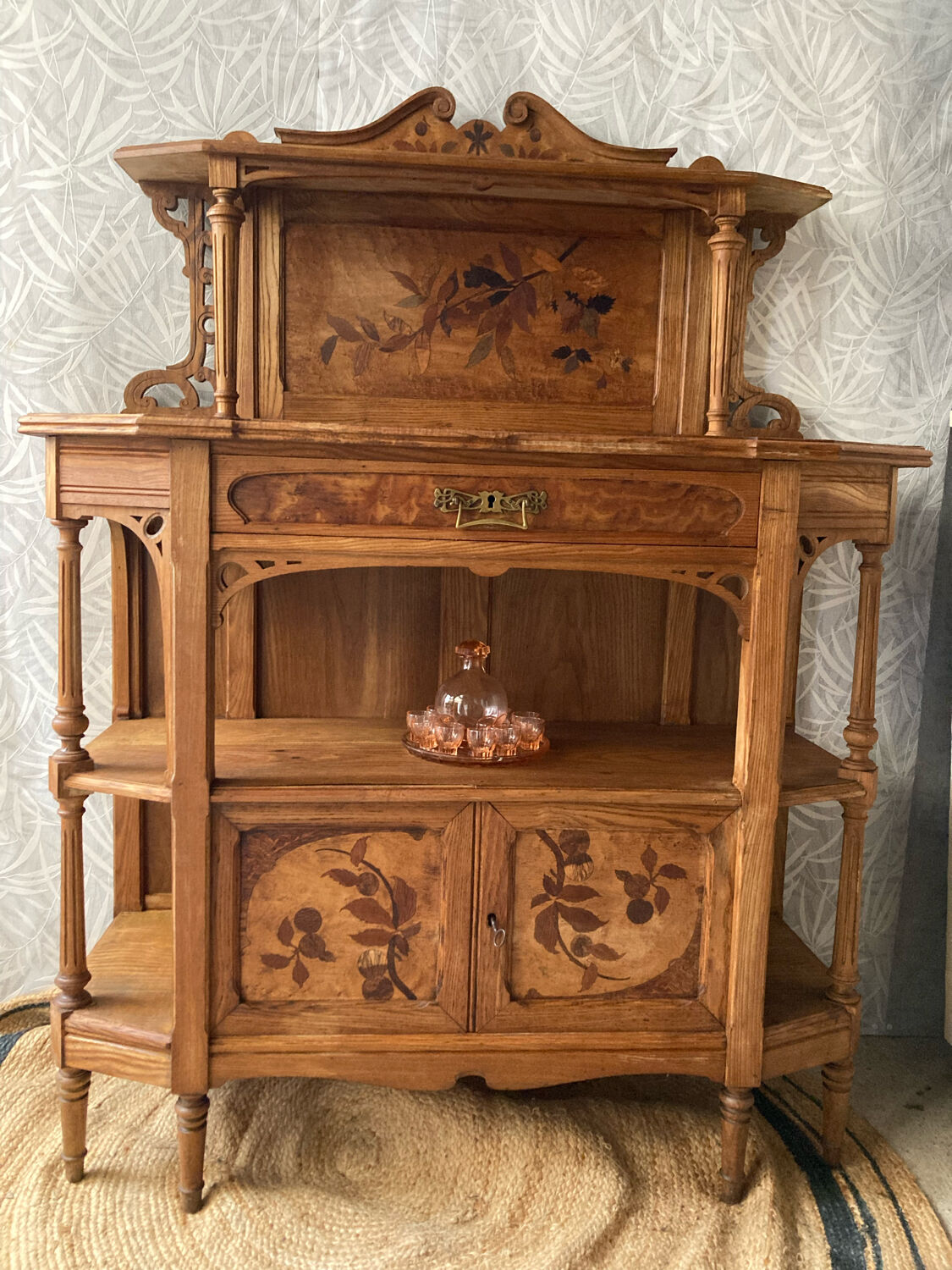 Furniture of trade buffet dressoir