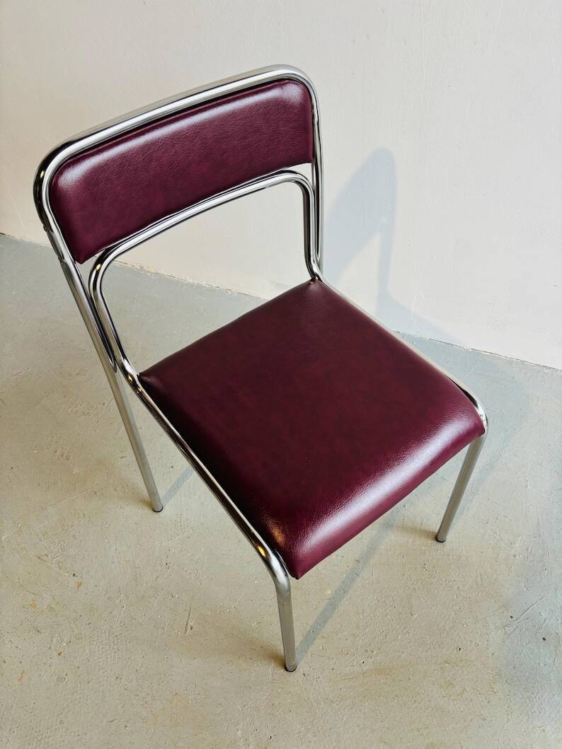 Chaise vintage bauhaus en chrome 90