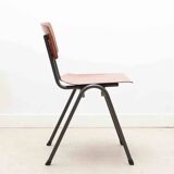 Eromes F4 chair and gray oak