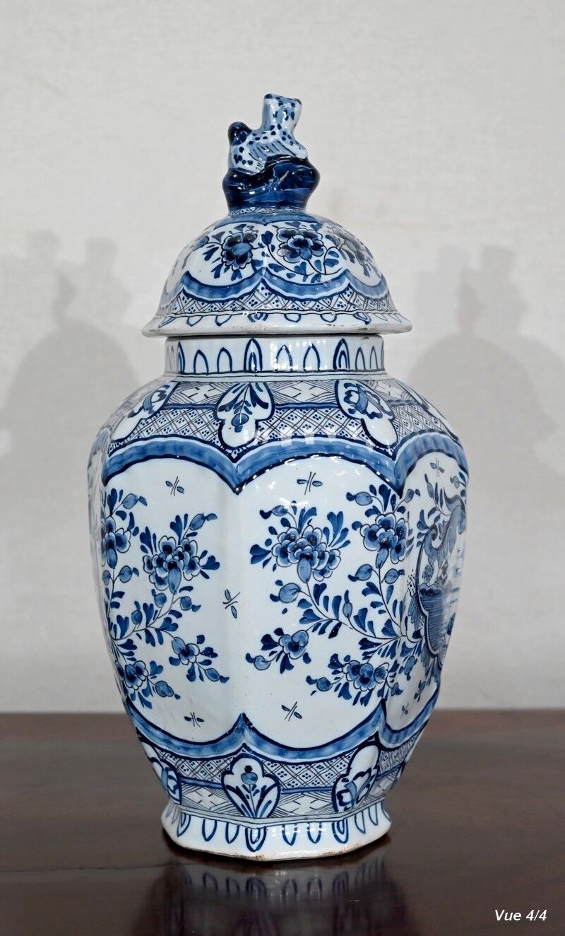 Delft earthenware vase - Early twentieth century