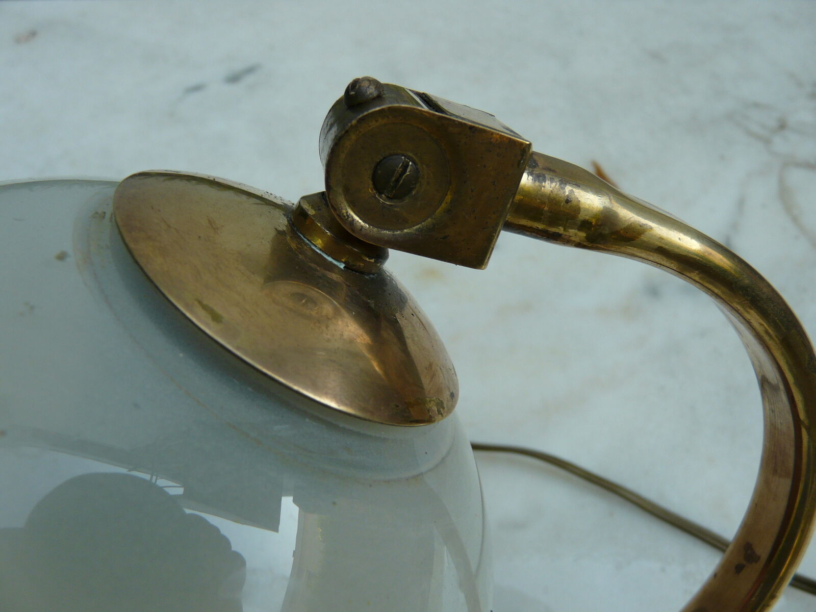 Art deco lamp