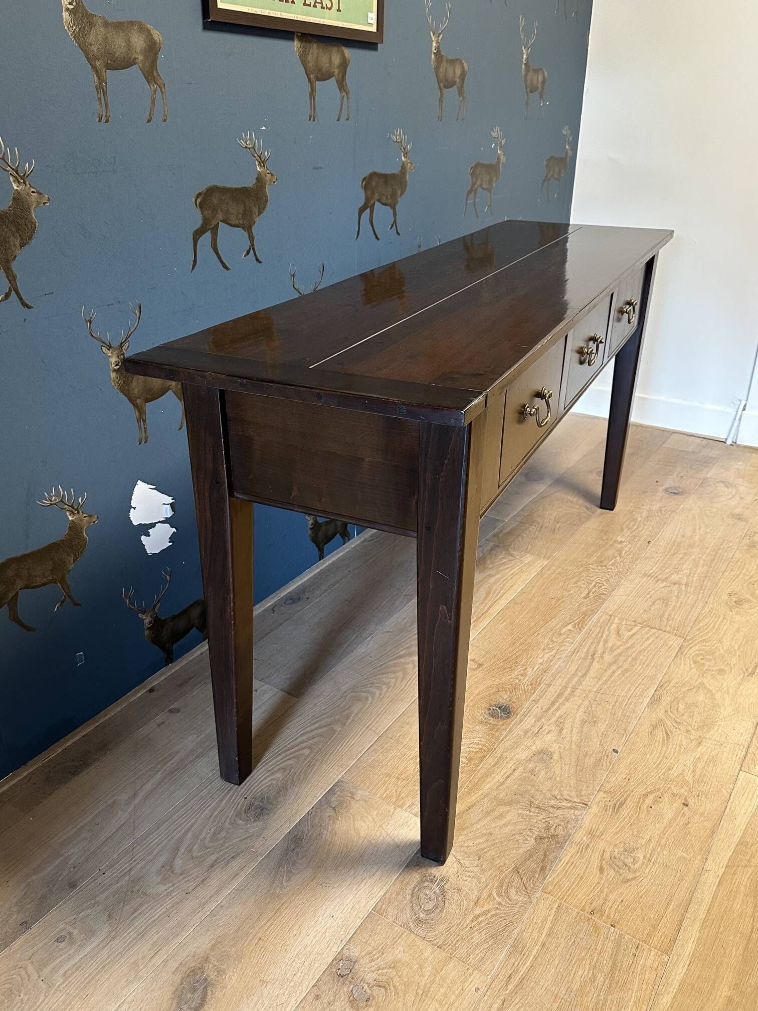 Console table in cherry wood with 3 drawers