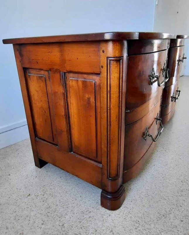 Cherry chest of drawers