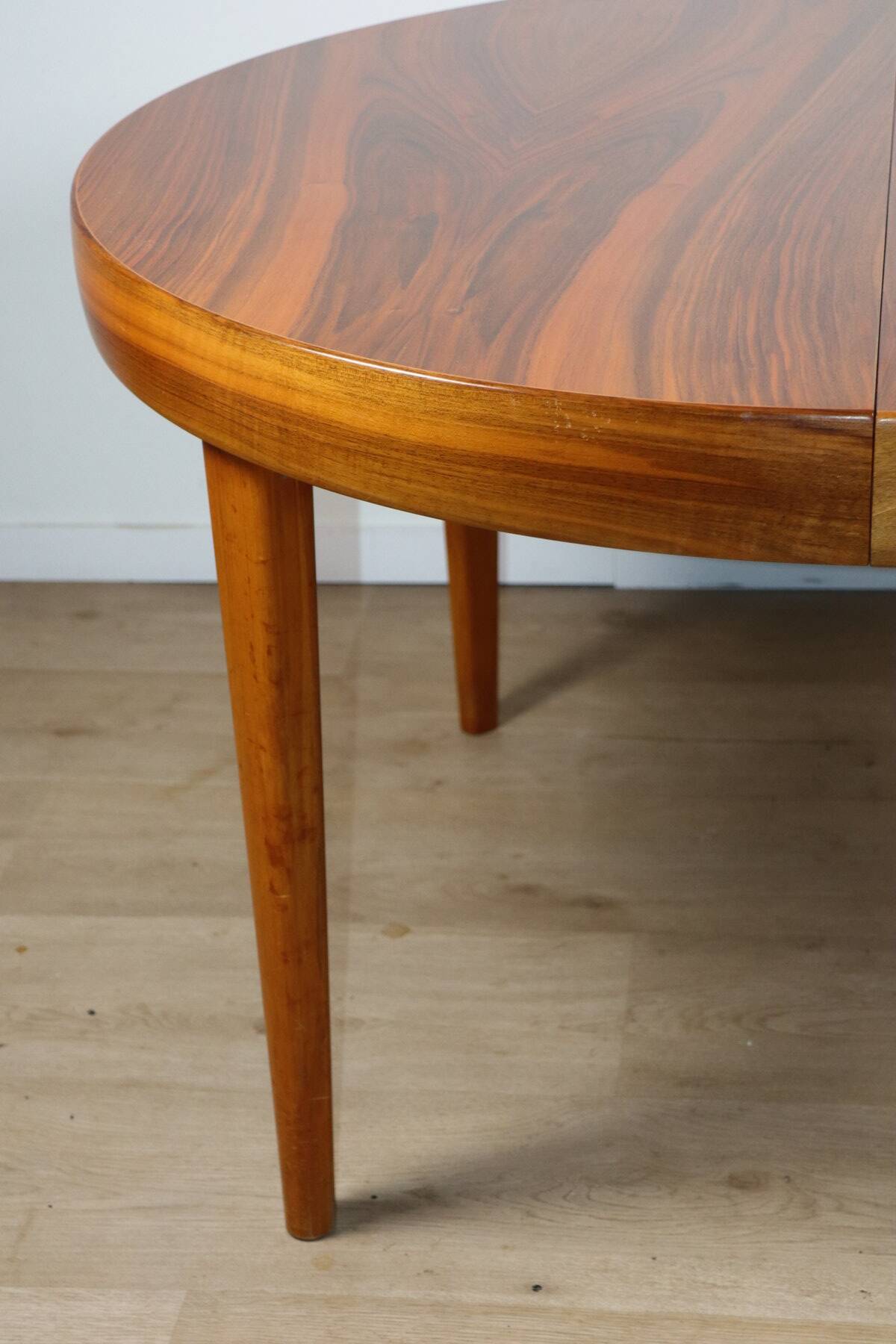 Scandinavian extendable dining table in teak – 1960s