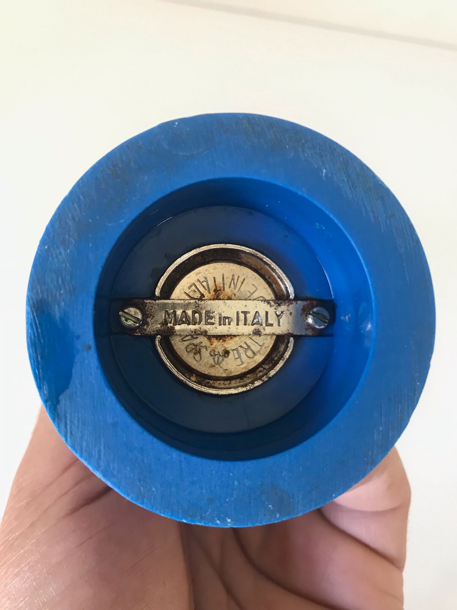 Guzzini shakers vintage design 70s