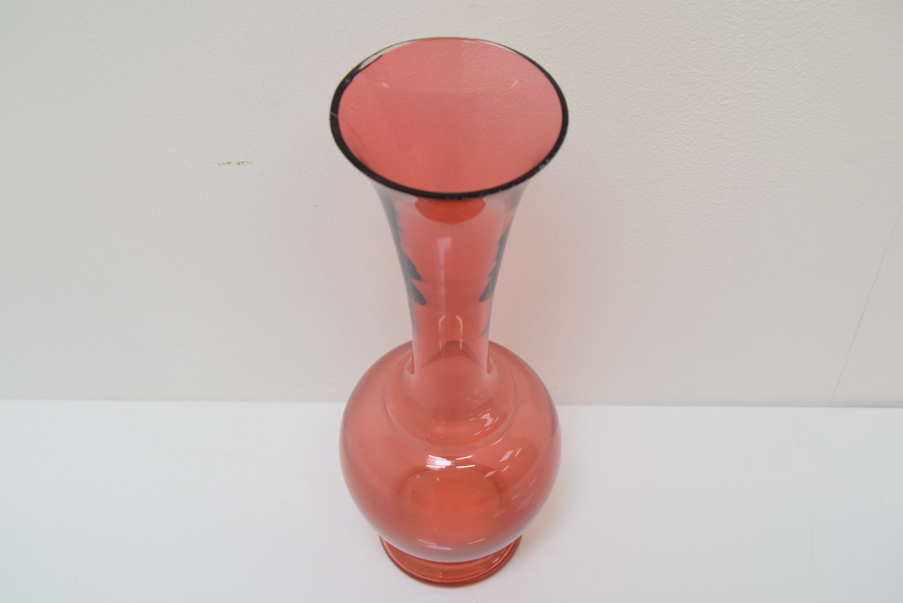 Art Czech glass vase, by Glasswork Novy Bor, 1950s