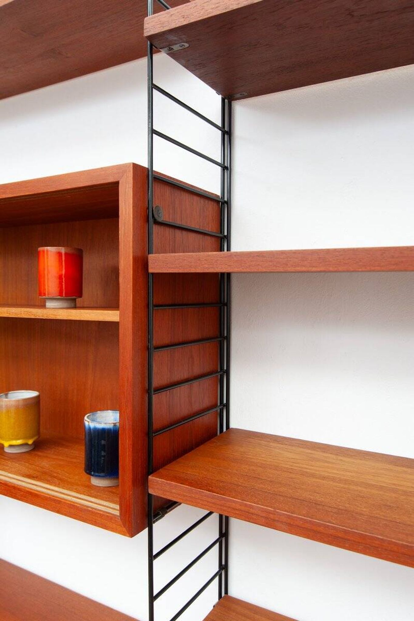 String wall shelf by Kajsa & Nisse Strinning, 1950s
