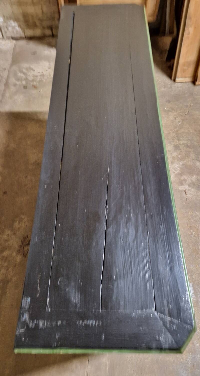 Painted chest of drawers