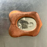 Photo frame in hammered copper